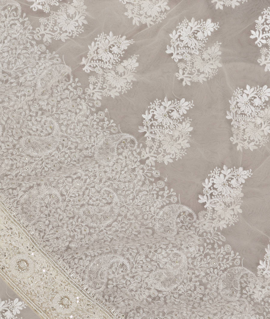 Off - White Georgette Silk Embroidery Saree T1021895
