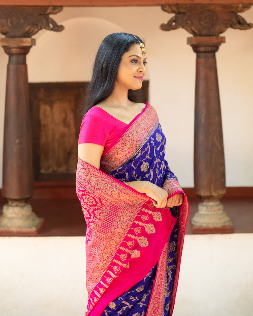 Crepe Saree Online | Crepe Silk Sarees for Wedding - Suvidha Fashion