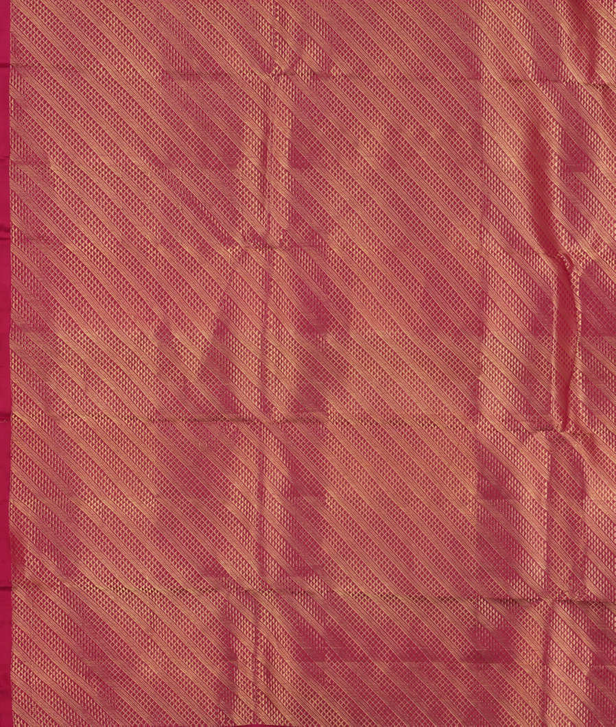 Magenta Handwoven Kanjivaram Silk Saree T4047113