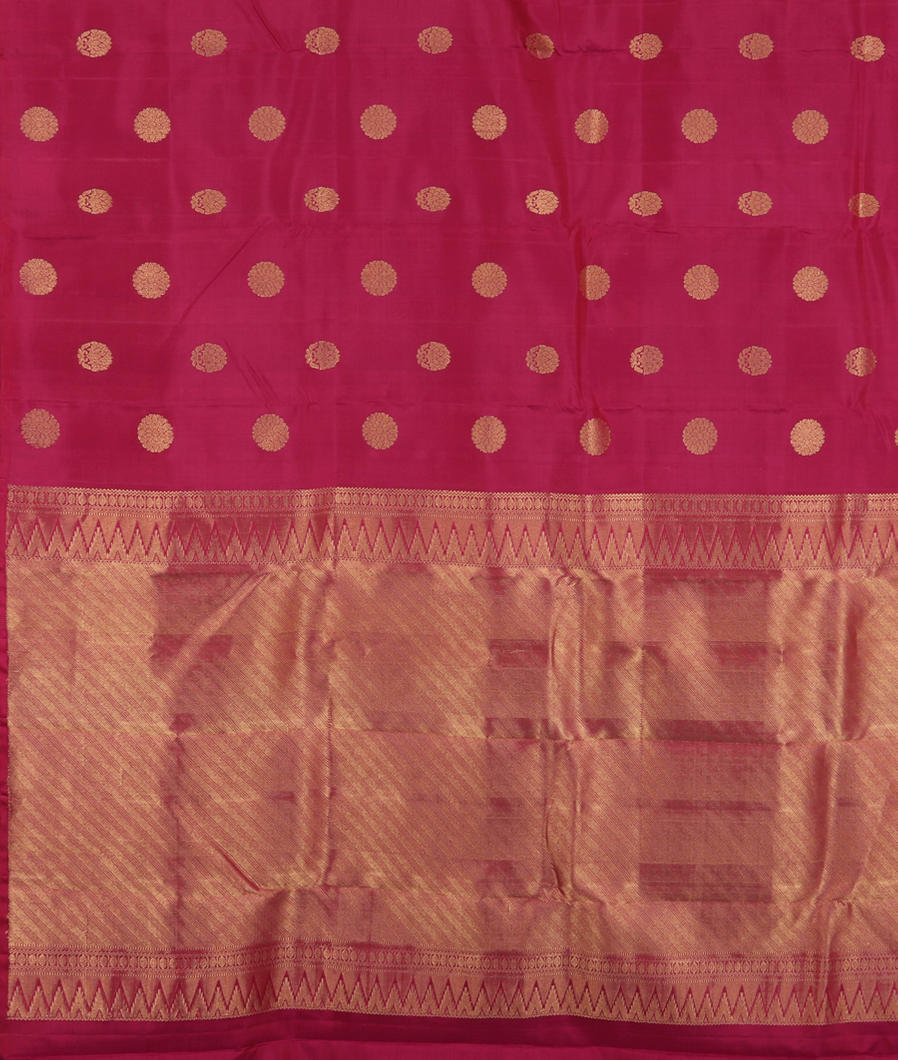 Magenta Handwoven Kanjivaram Silk Saree T4047114