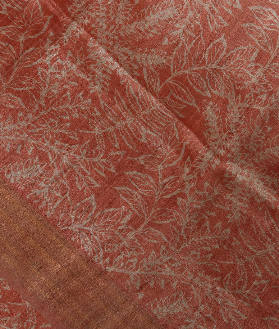 Beige Tussar Printed Saree T3549964