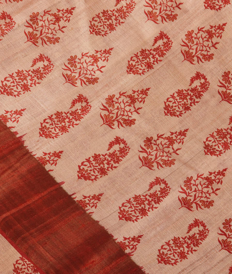 Beige Tussar Printed Saree T3654504