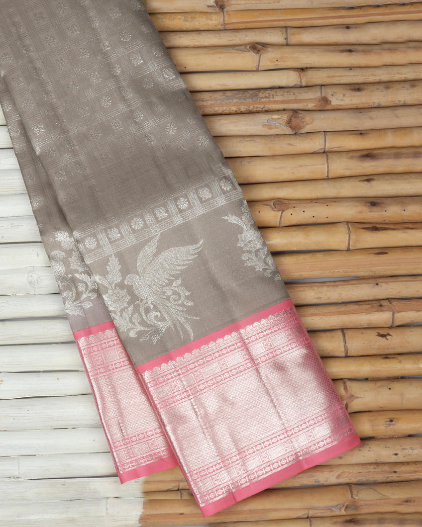 Grey Handwoven Kanjivaram Silk Saree T413138-image