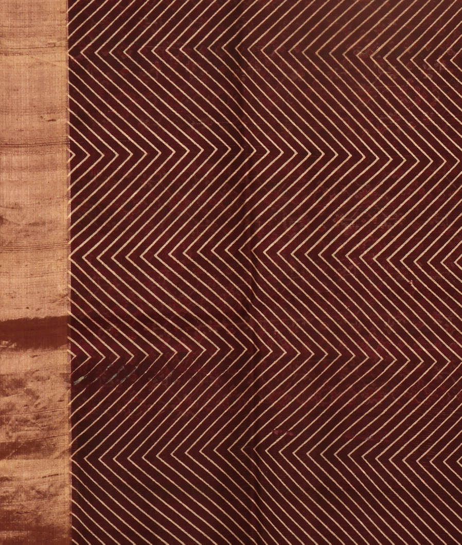 Brown Printed Raw Silk Saree T4028353