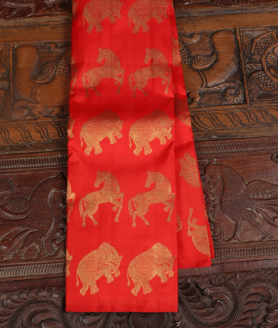 Red Handwoven Kanjivaram Silk Saree T387903-image