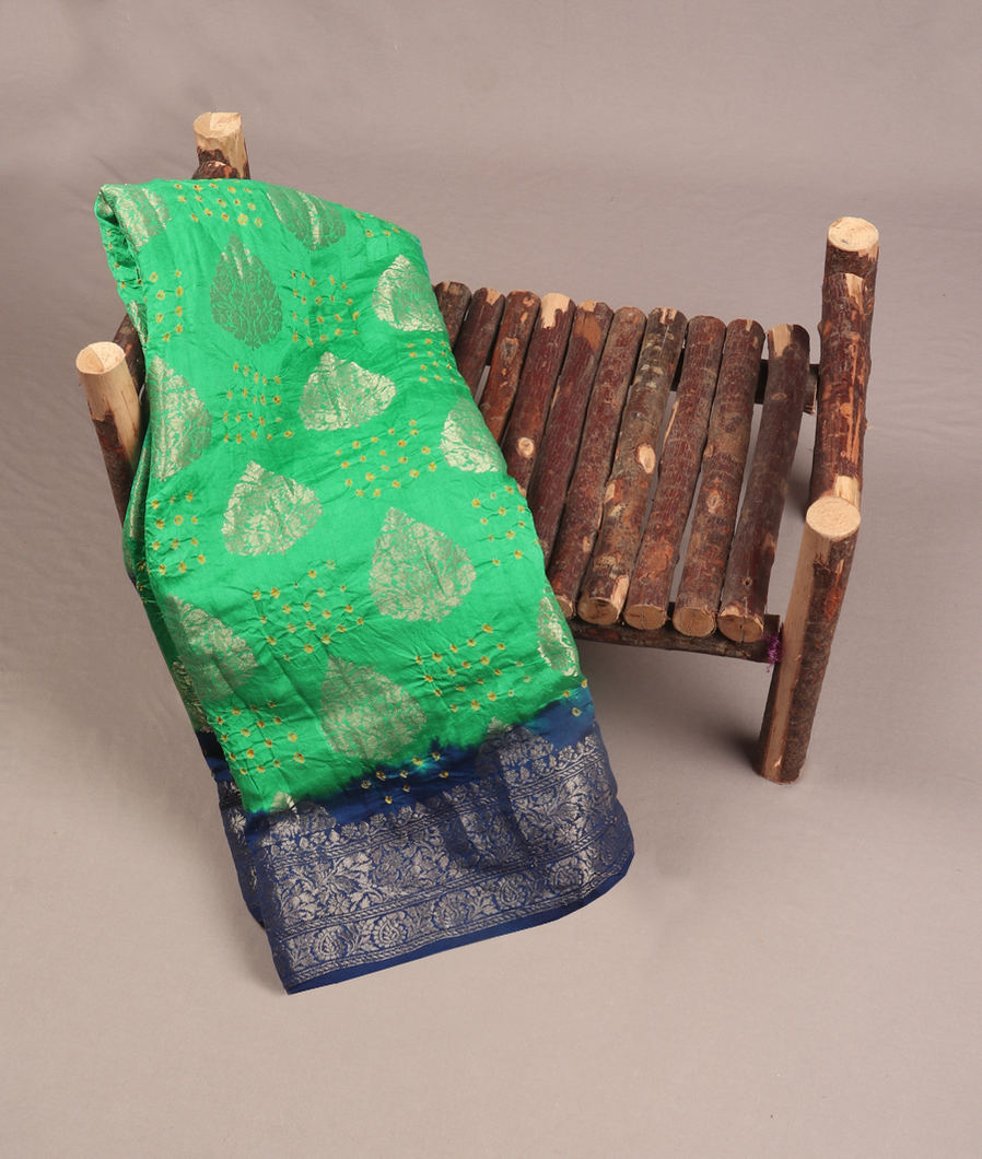 Green Bandhani Chaniya Silk Saree T377887-image