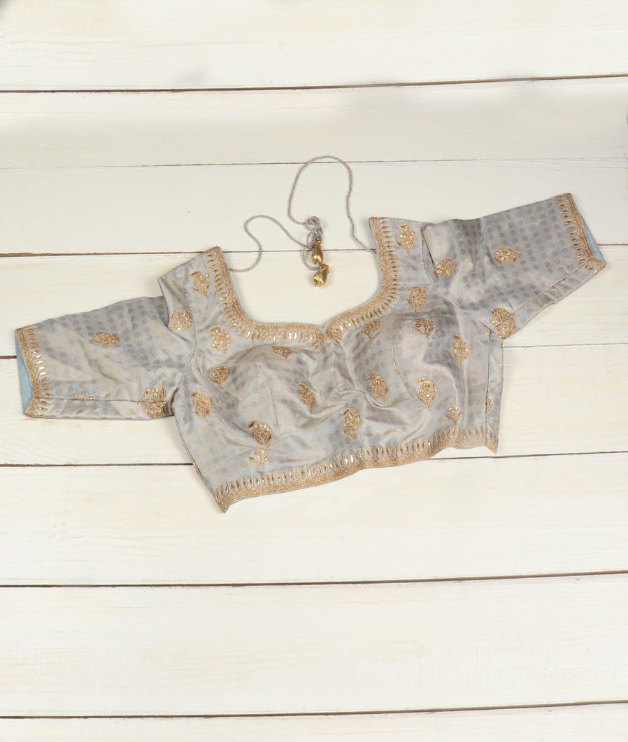 Grey Handwoven Kanjivaram Silk Embroidery Blouse T70093-image