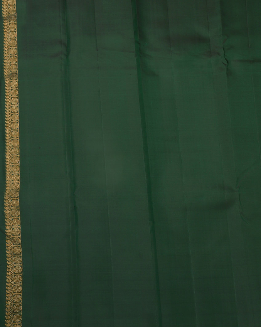 Red Handwoven Kanjivaram Silk Saree T3686133