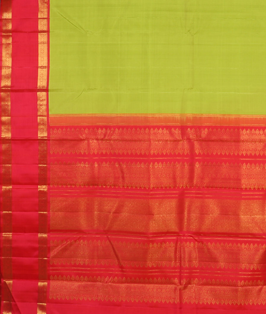 Green Handwoven Kanjivaram Silk Saree T3679484