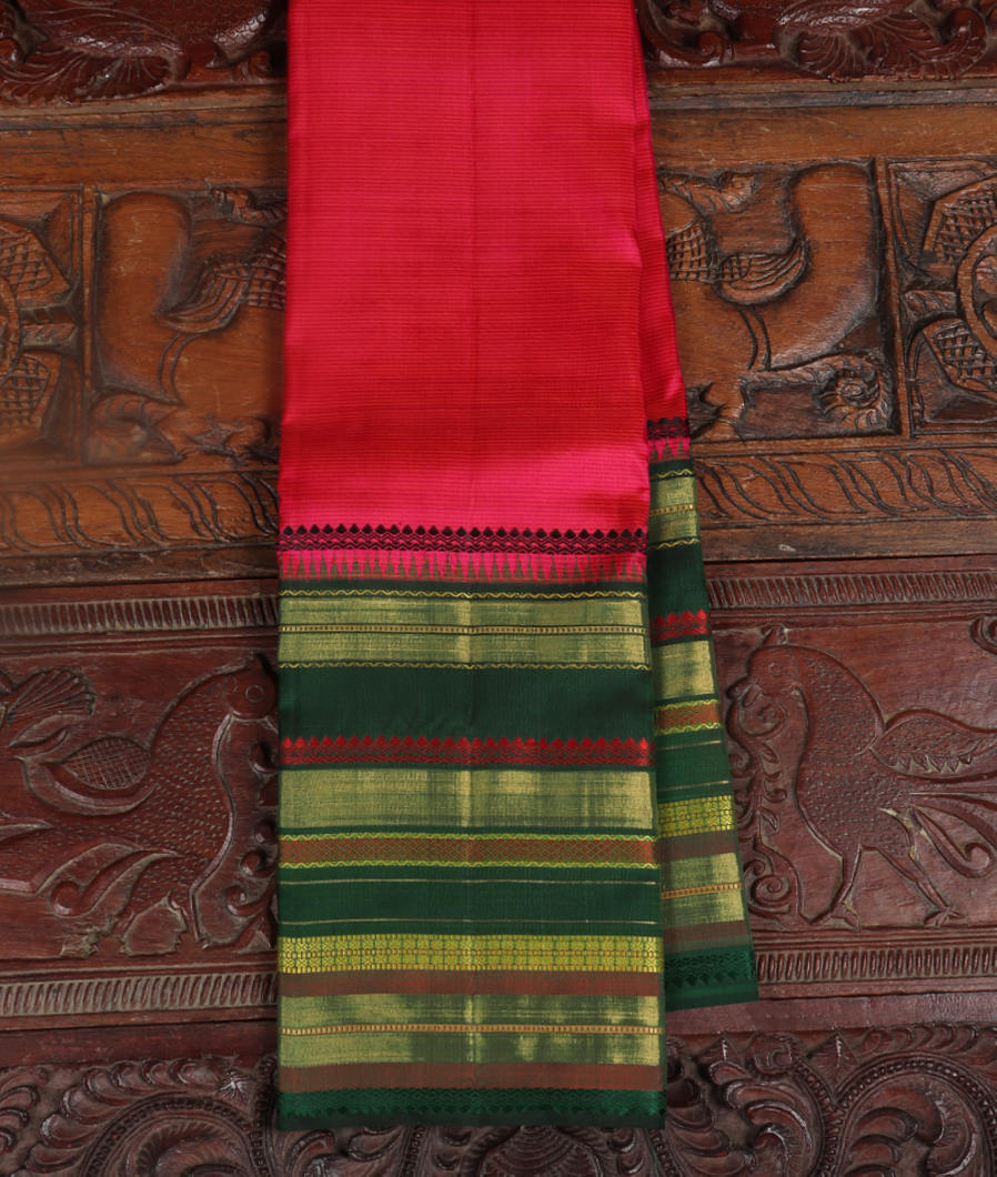 Magenta Handwoven Kanjivaram Silk Saree T375472-image