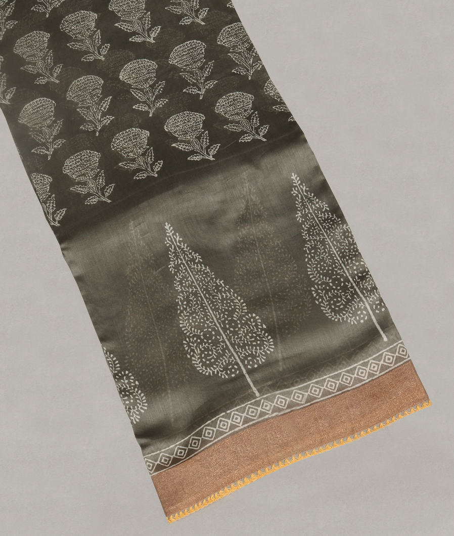 Grey Soft Printed Cotton Saree T411123-image