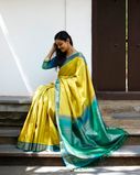 Yellowish Green Handwoven Kanjivaram Silk Saree T4169471