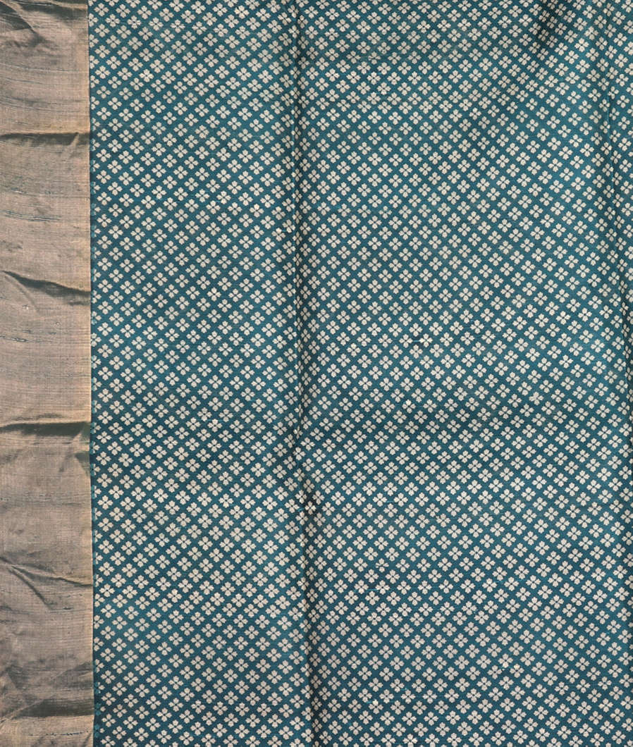 Green Printed Raw Silk Saree T4123023