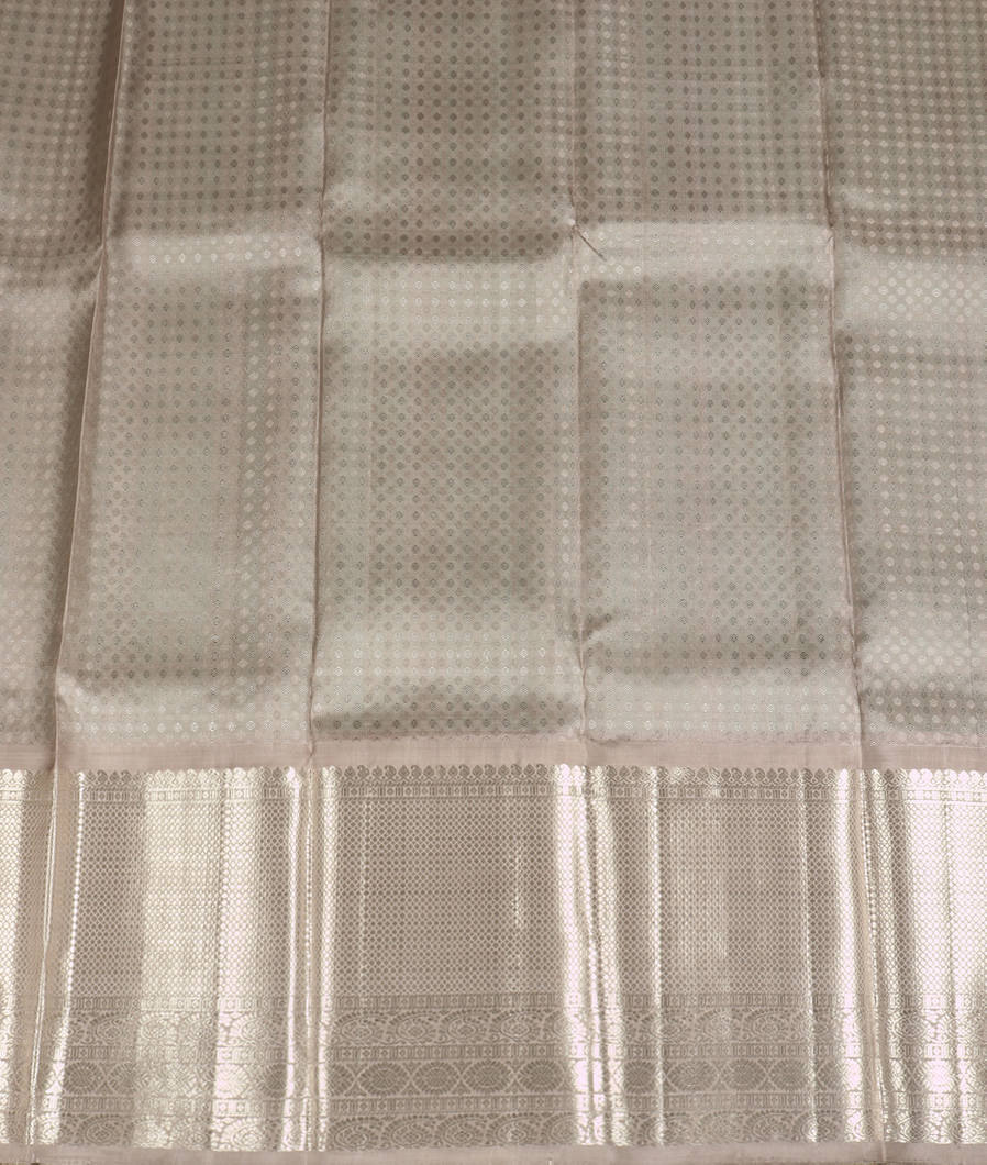 Green Handwoven Kanjivaram Silk Pavadai T3995002