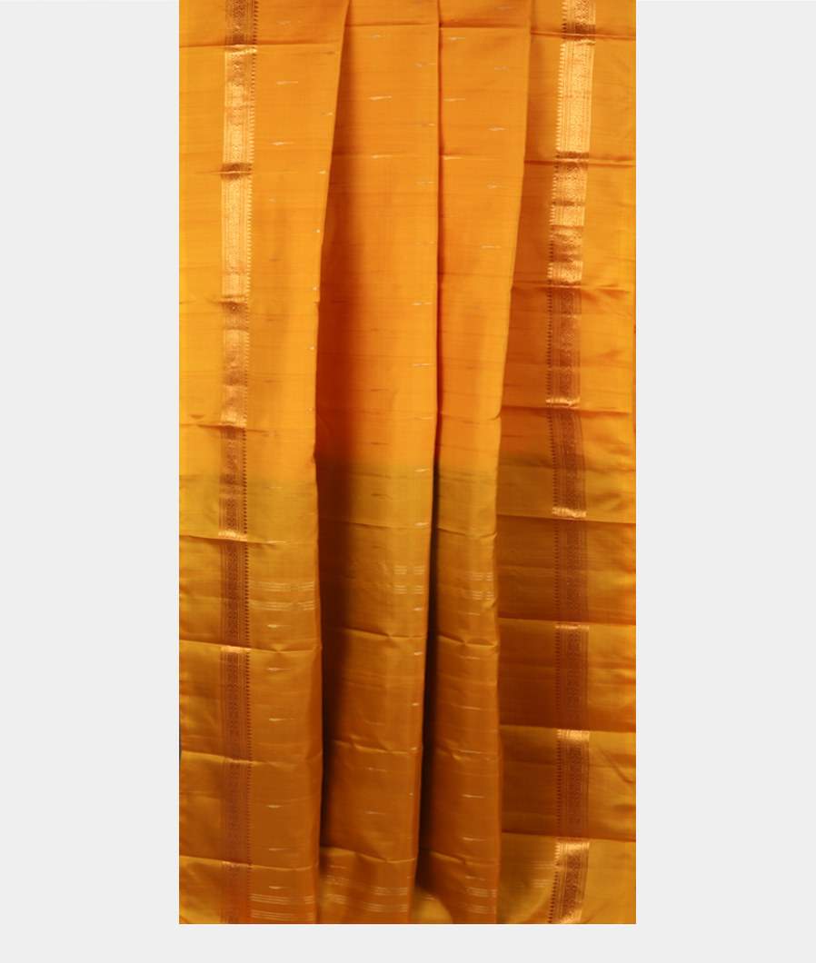 Yellow Handwoven Kanjivaram Silk Saree T4190282