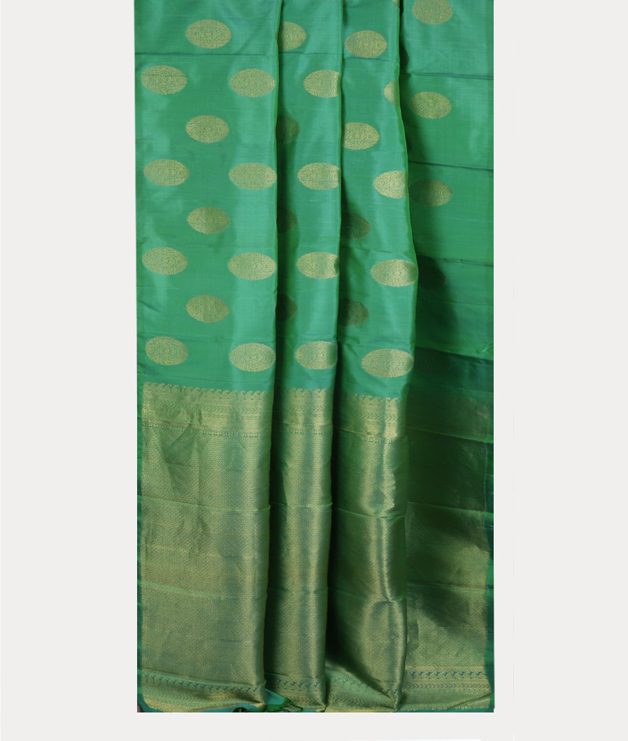 Green Handwoven Kanjivaram Silk Saree T3845152