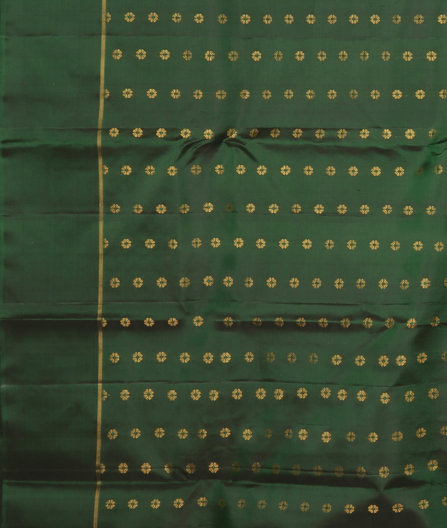 Black Handwoven Kanjivaram Silk Saree T4191093