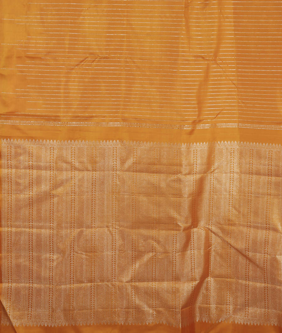 Yellow Handwoven Kanjivaram Silk Saree T4189664