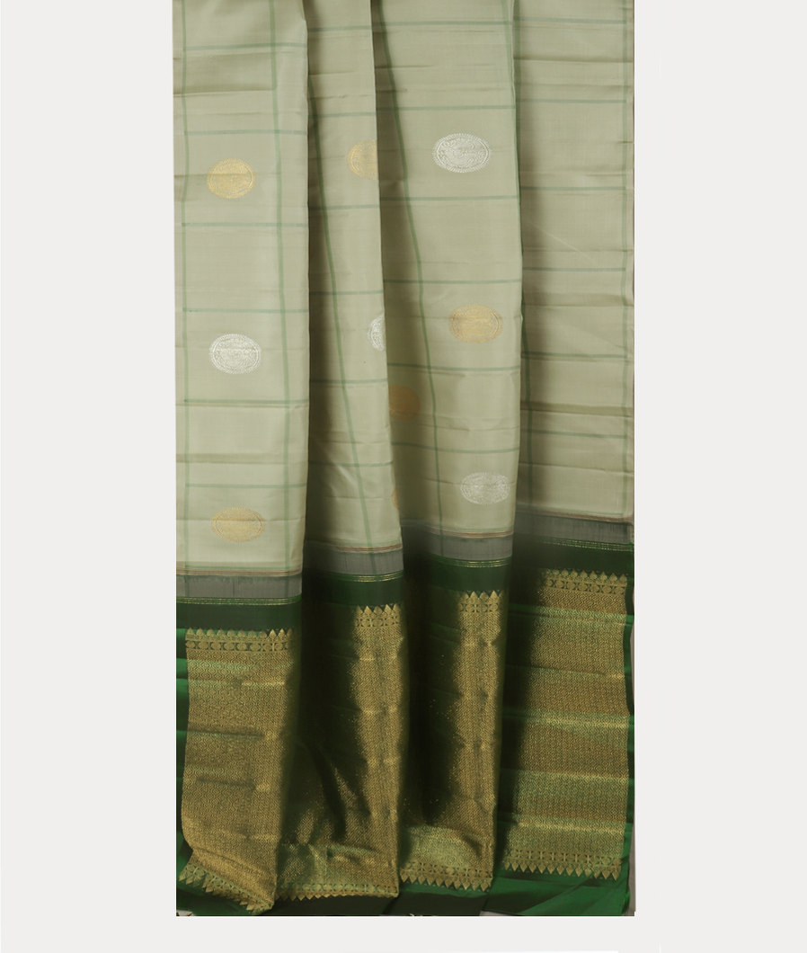 Light Green Handwoven Kanjivaram Silk Saree T4191182