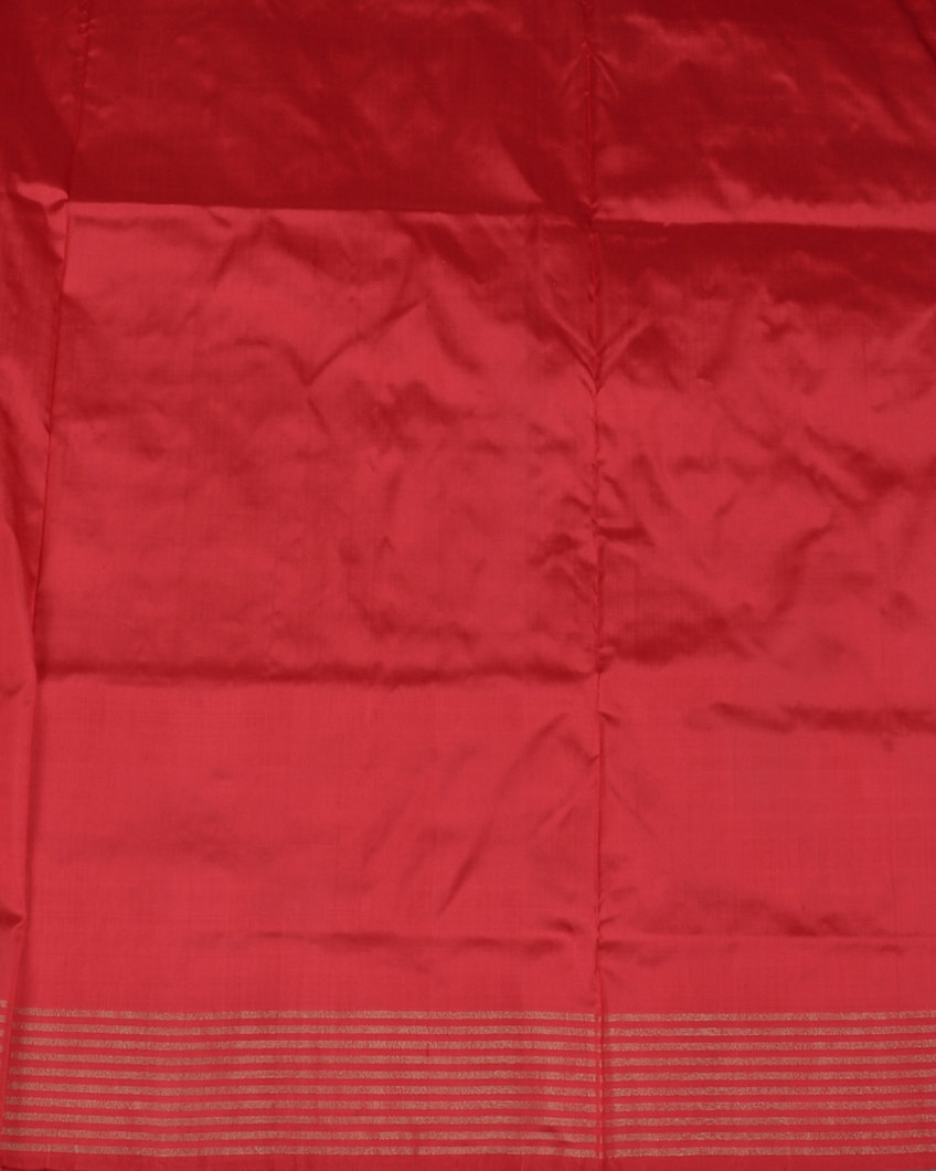 Multicolour Ikat Silk Saree T4193393