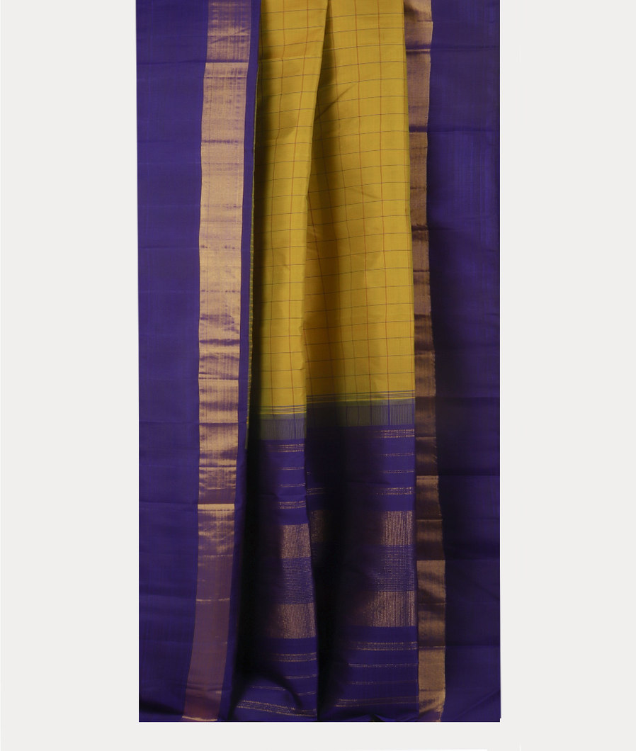 Greenish Yellow Handwoven Kanjivaram Silk Saree T4191302
