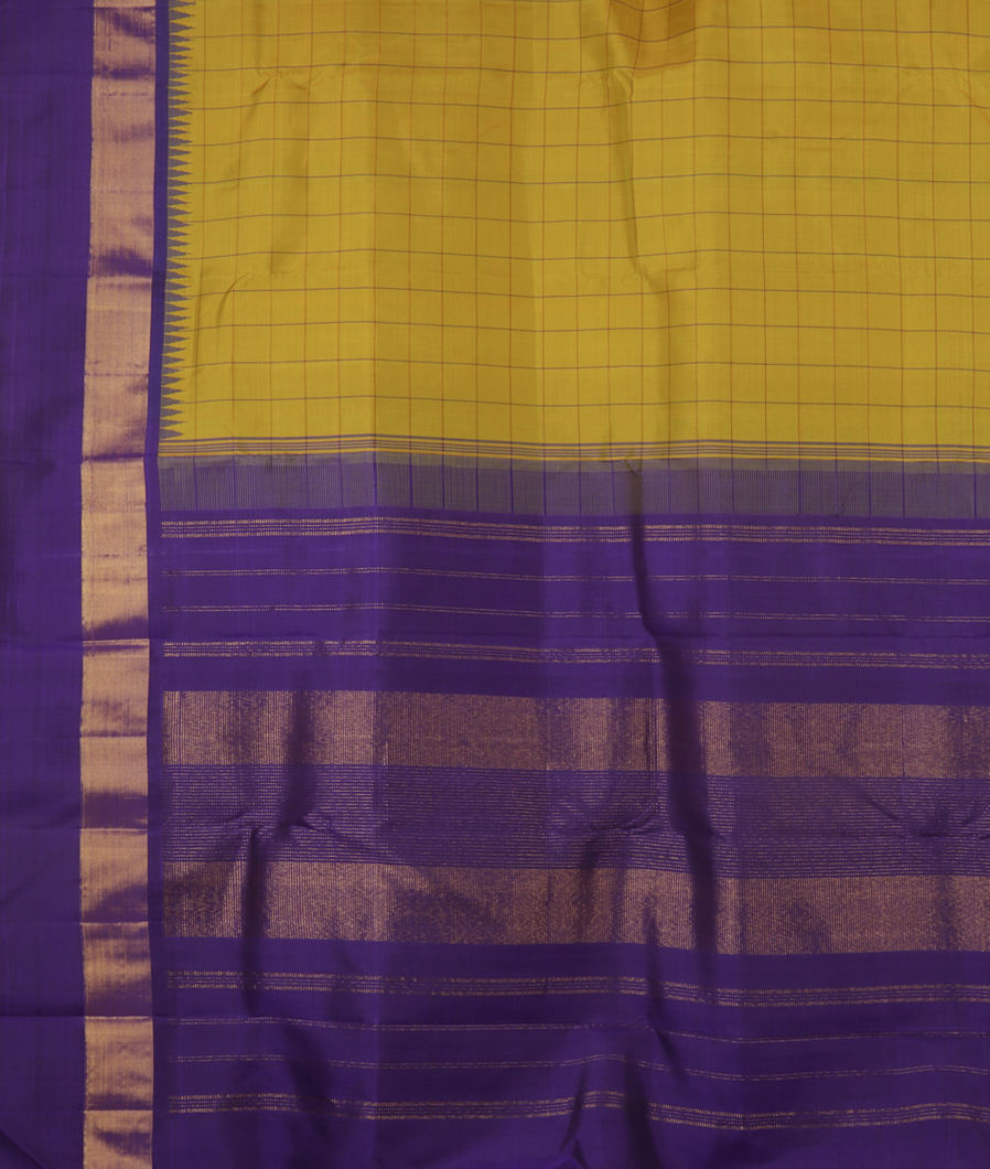 Greenish Yellow Handwoven Kanjivaram Silk Saree T4191304