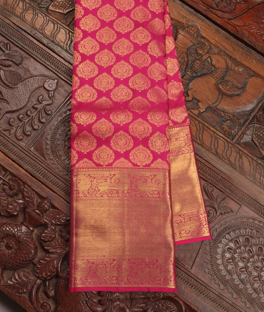 Magenta Handwoven Kanjivaram Silk Saree T217193-image