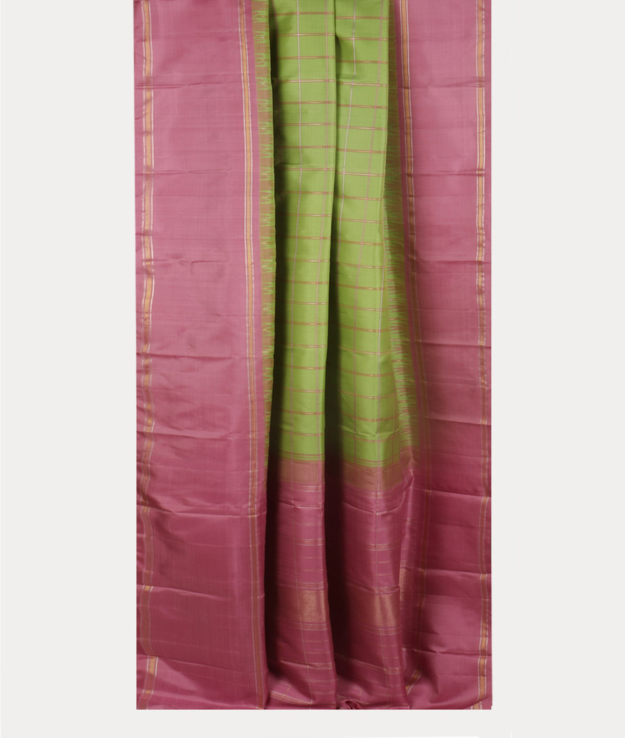 Green Handwoven Kanjivaram Silk Saree T4186772