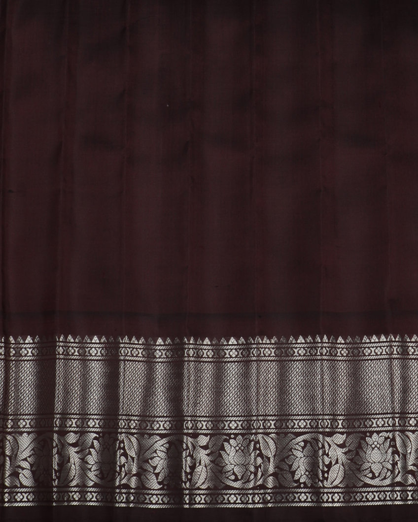 Green Gadwal Silk Saree T4193013