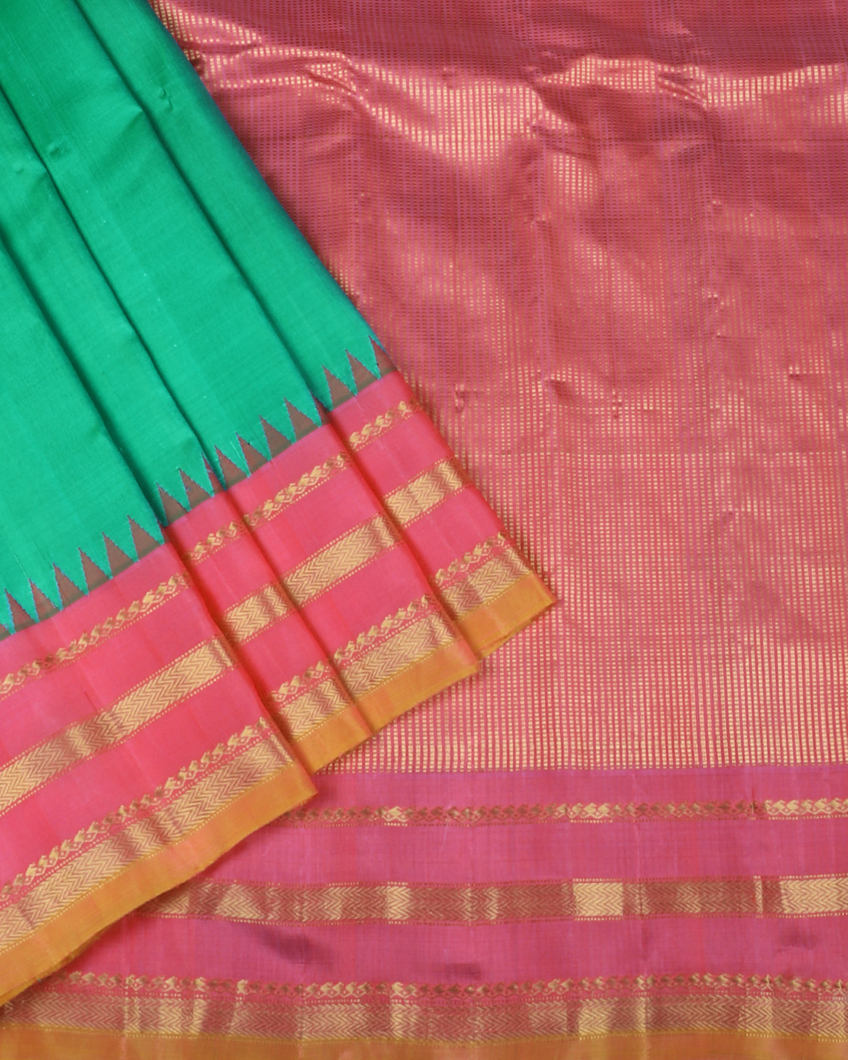Green Gadwal Silk Saree T4188842
