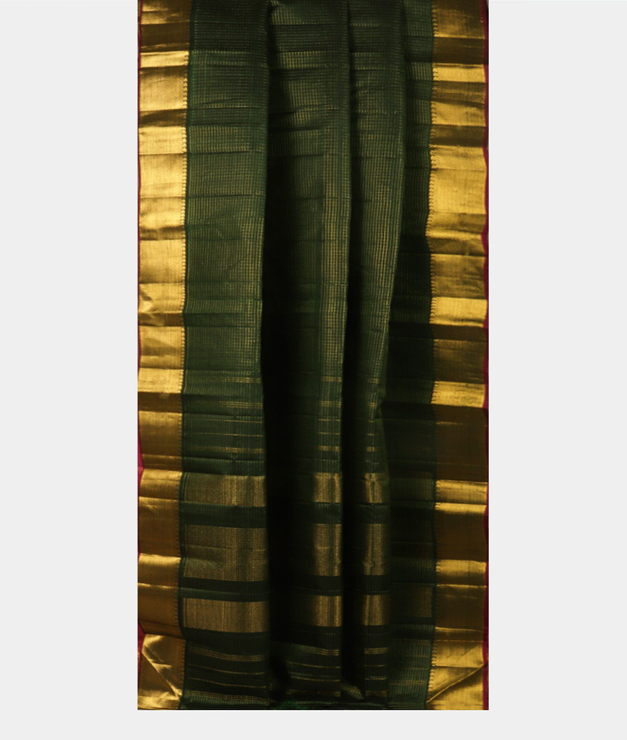 Green Handwoven Kanjivaram Silk Saree T4191382