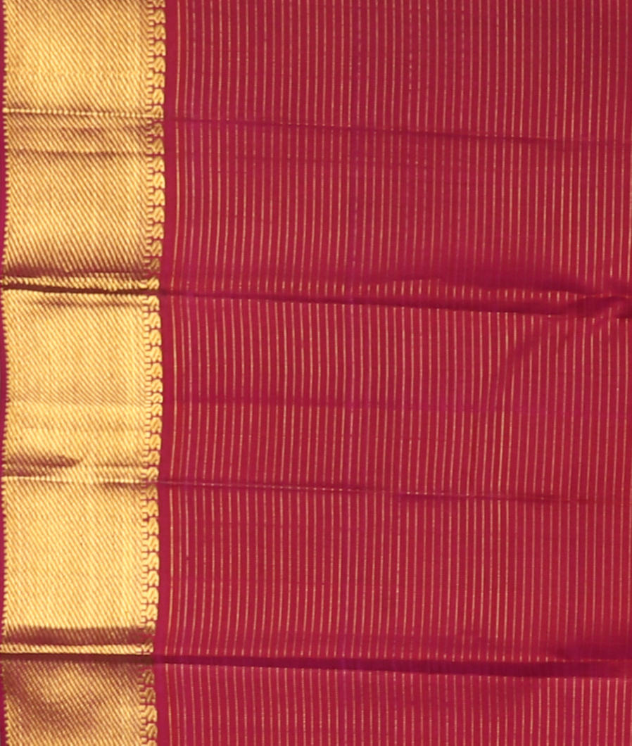 Green Handwoven Kanjivaram Silk Saree T4191383