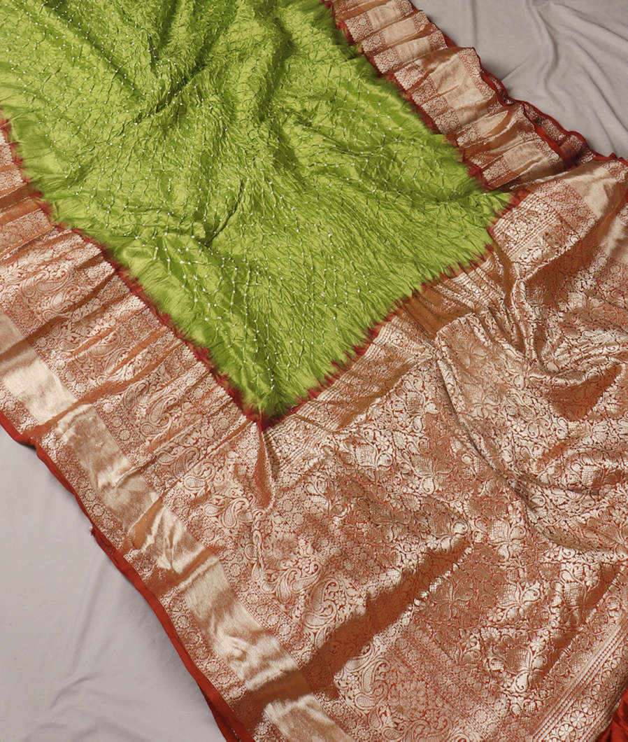 Green Bandhani Chaniya Silk Saree T4197272