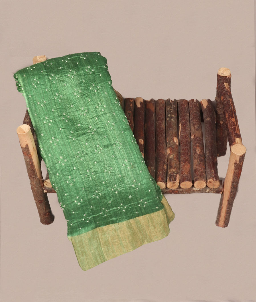 Green Bandhani Matka Tussar Saree T376894-image