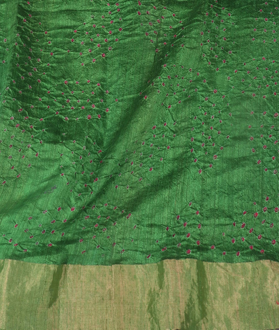 Green Bandhani Matka Tussar Saree T3768943