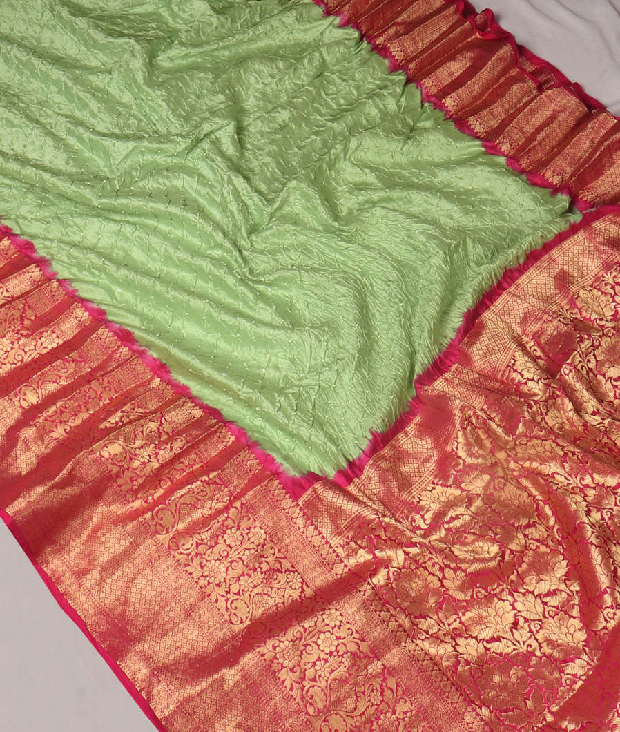 Green Bandhani Chaniya Silk Saree T4197622