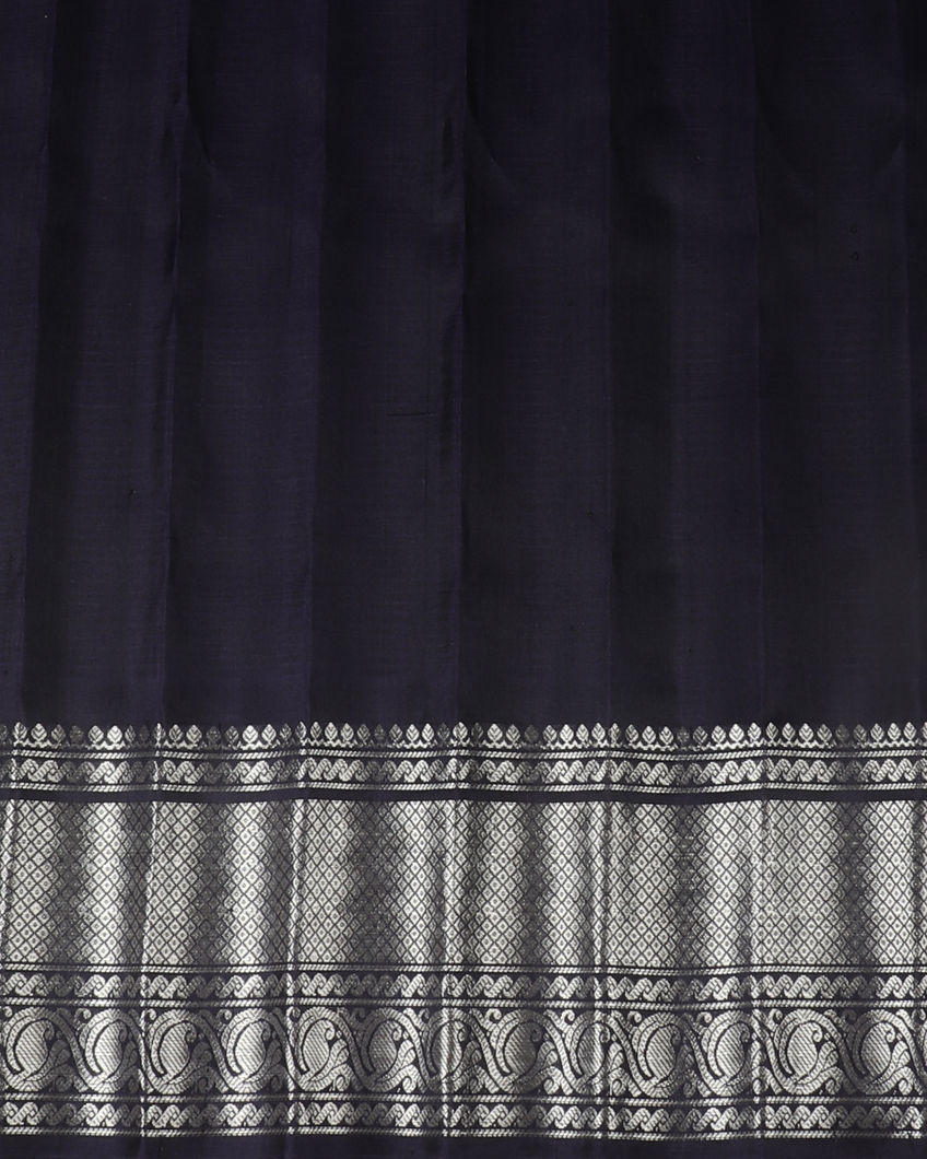 Green gadwal Silk Saree T4192983