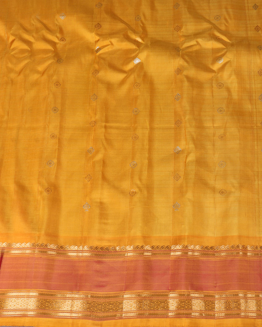 Bottle Green Gadwal Silk Saree T4192863