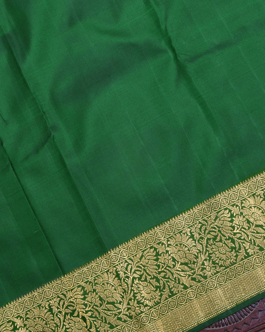 Purple Handwoven Kanjivaram Silk Saree T3751873