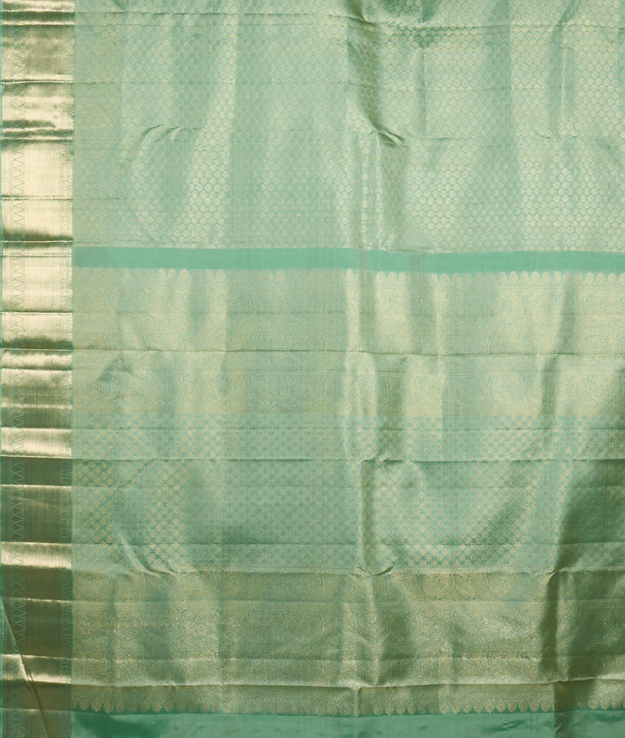 Green Handwoven Kanjivaram Silk Saree T3713714