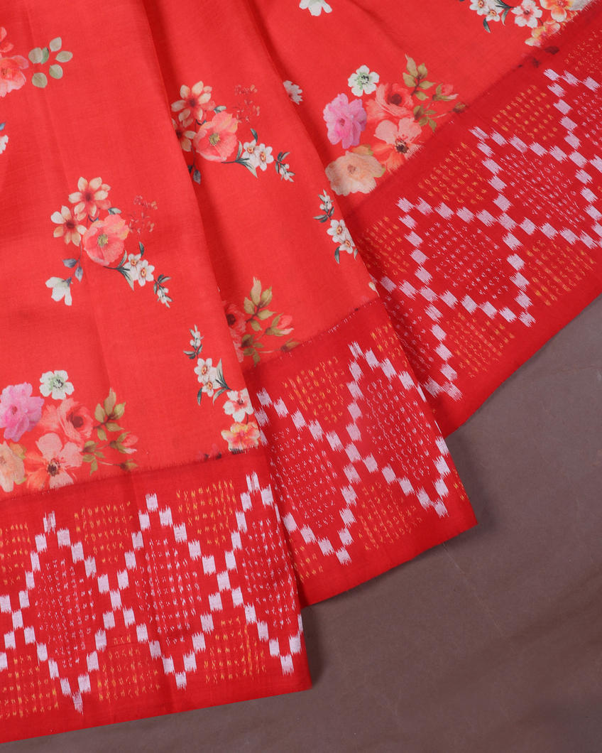 Red Ikat Silk Saree T4183834
