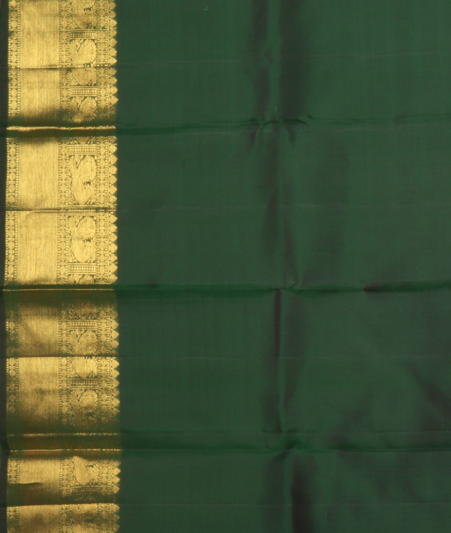 Green Handwoven Kanjivaram Silk Saree T4070043