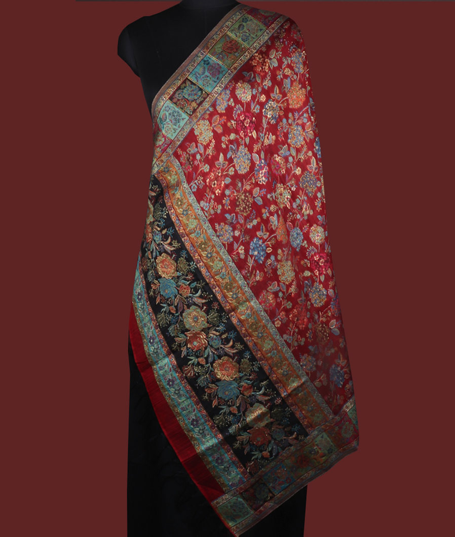 Maroon Cashmere Kani Silk Dupatta T370454-image