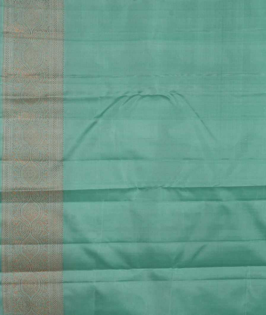 Green Handwoven Kanjivaram Silk Saree T4187833