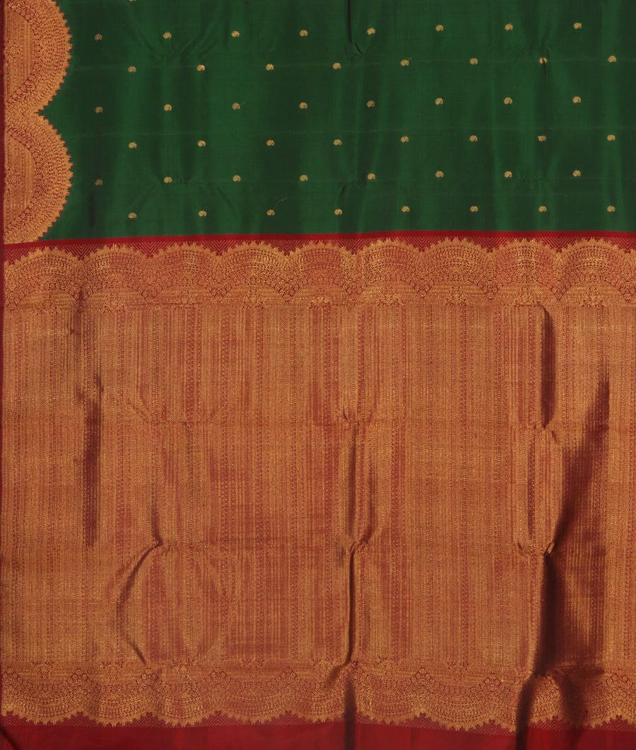 Bottle Green Handwoven Kanjivaram Silk Saree T3867184