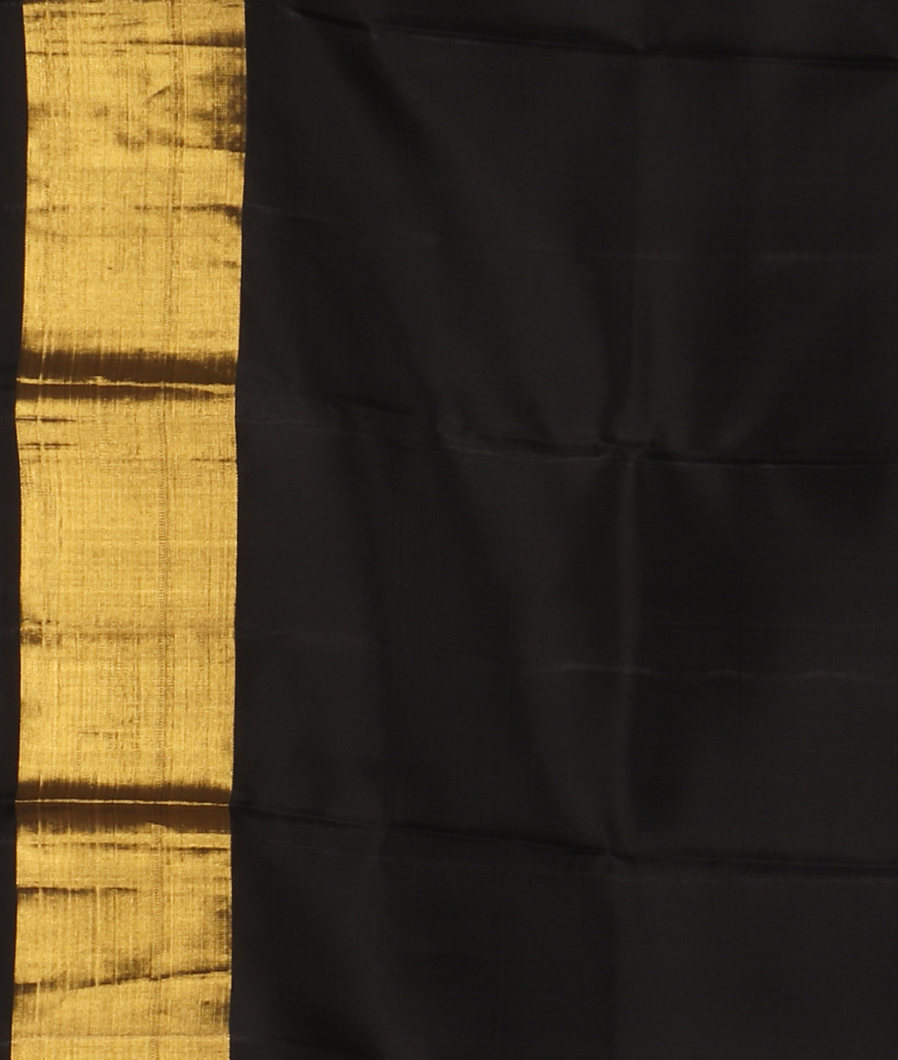 Black Handwoven Kanjivaram Silk Saree T2390963
