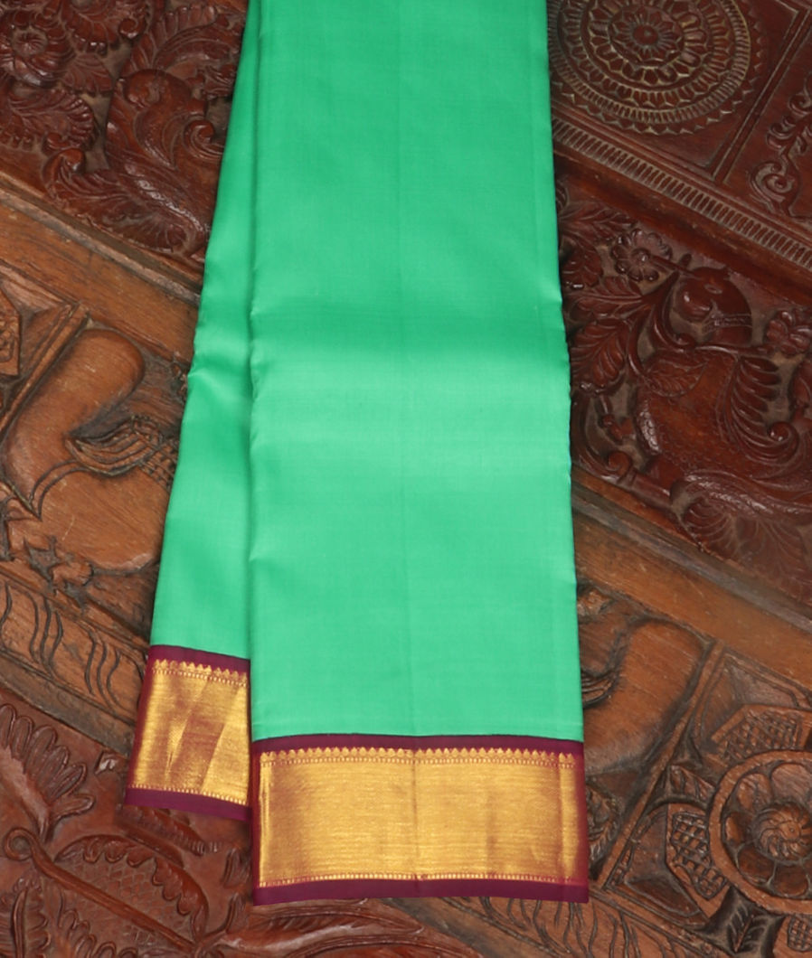 Green Handwoven Kanjivaram Silk Saree T419537-image