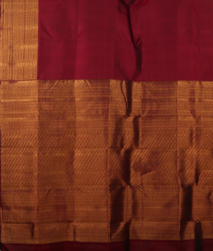 Burgundy Handwoven Kanjivaram Silk Saree T4072944
