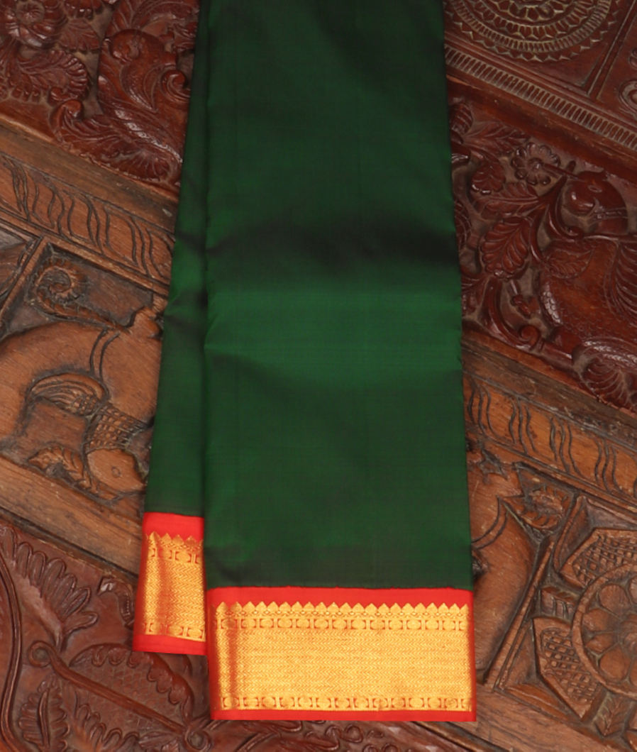 Green Handwoven Kanjivaram Silk Saree T419519-image