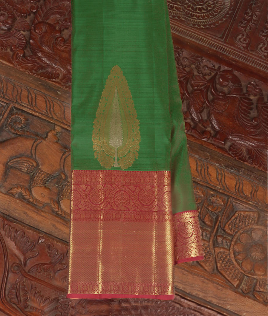Green Handwoven Kanjivaram Silk Saree T397701-image